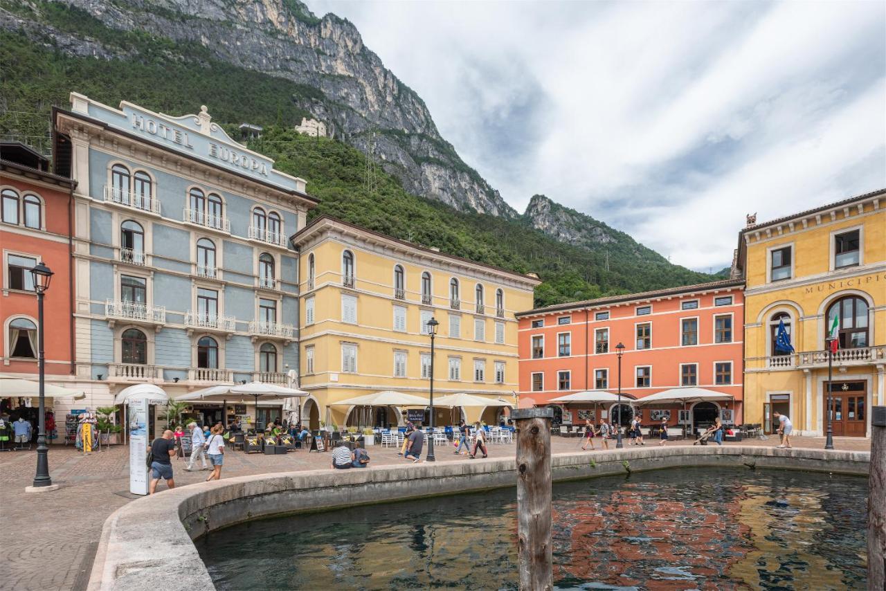 Casa La Torre, The View On The Lake Riva del Garda Exteriör bild